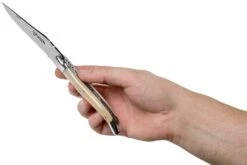 Laguiole En Aubrac Classic 12cm Corne L0212PCI-FSI1 18 Laguiole En Aubrac Classic 12cm Corne L0212PCI-FSI1 -Couteaux De Poche Soldes AUL0212PCI FSI1 08 laguiole en aubrac v201908