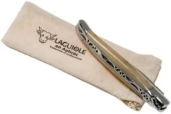 Laguiole En Aubrac Classic 12cm Corne L0212PCI-FSI1 19 Laguiole En Aubrac Classic 12cm Corne L0212PCI-FSI1 -Couteaux De Poche Soldes AUL0212PCI FSI1 09 laguiole en aubrac v201908