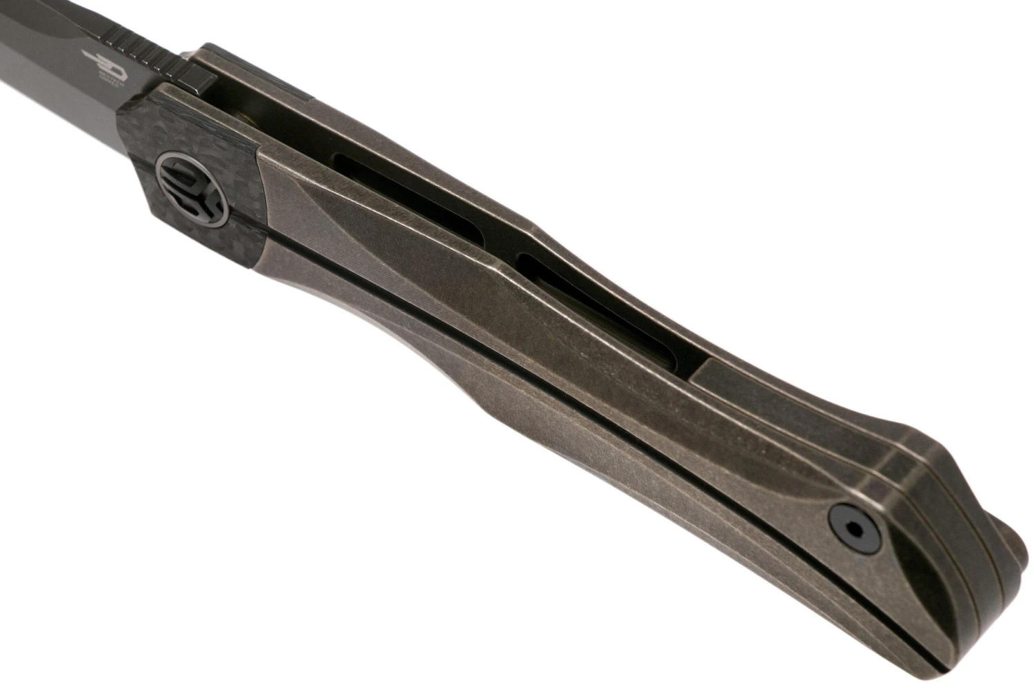 Bestech Thyra BT2106C Bronze Stonewashed Titanium, Carbonfiber Bolster, Blackwashed Couteau De Poche, Kombou Design 8 Bestech Thyra BT2106C Bronze Stonewashed Titanium, Carbonfiber Bolster, Blackwashed Couteau De Poche, Kombou Design - Image 6