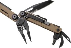Leatherman Signal Coyote Pince Multifonction De Survie, étui En Nylon 12 Leatherman Signal Coyote Pince Multifonction De Survie, étui En Nylon -Couteaux De Poche Soldes LE7000 COY 03 leatherman signal le7000 coy 03