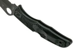 Spyderco Pacific Salt 2 Black C91SBBK2 Serrated Couteau De Poche -Couteaux De Poche Soldes SPC91SBBK2 05 spyderco
