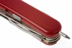 Victorinox MiniChamp Rouge 0.6385 Couteau Suisse -Couteaux De Poche Soldes VT 06385 06 victorinox minichamp vt06385 d6