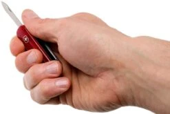 Victorinox Nail Clip 580, Couteau Suisse, Rouge Transparent -Couteaux De Poche Soldes VT0 6463 T 08 victorinox vt0 6463 t 08