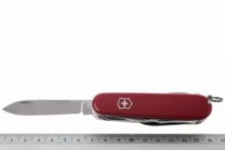 Victorinox Huntsman, Rouge 1.3713, Couteau Suisse -Couteaux De Poche Soldes VT1 3713 08 victorinox huntsman vt1 3713 d8