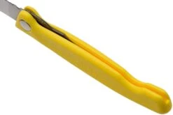 Victorinox SwissClassic Couteau à Légumes Pliant Dentelé Jaune, 6.7836.F8B -Couteaux De Poche Soldes VT6 7836 F8B 05 victorinox